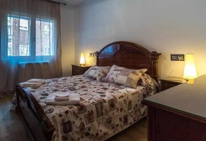 Ferrobus Lejlighed Zamora